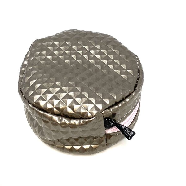 Rundes Täschchen aus Kunstleder mit Reißverschluss in grau